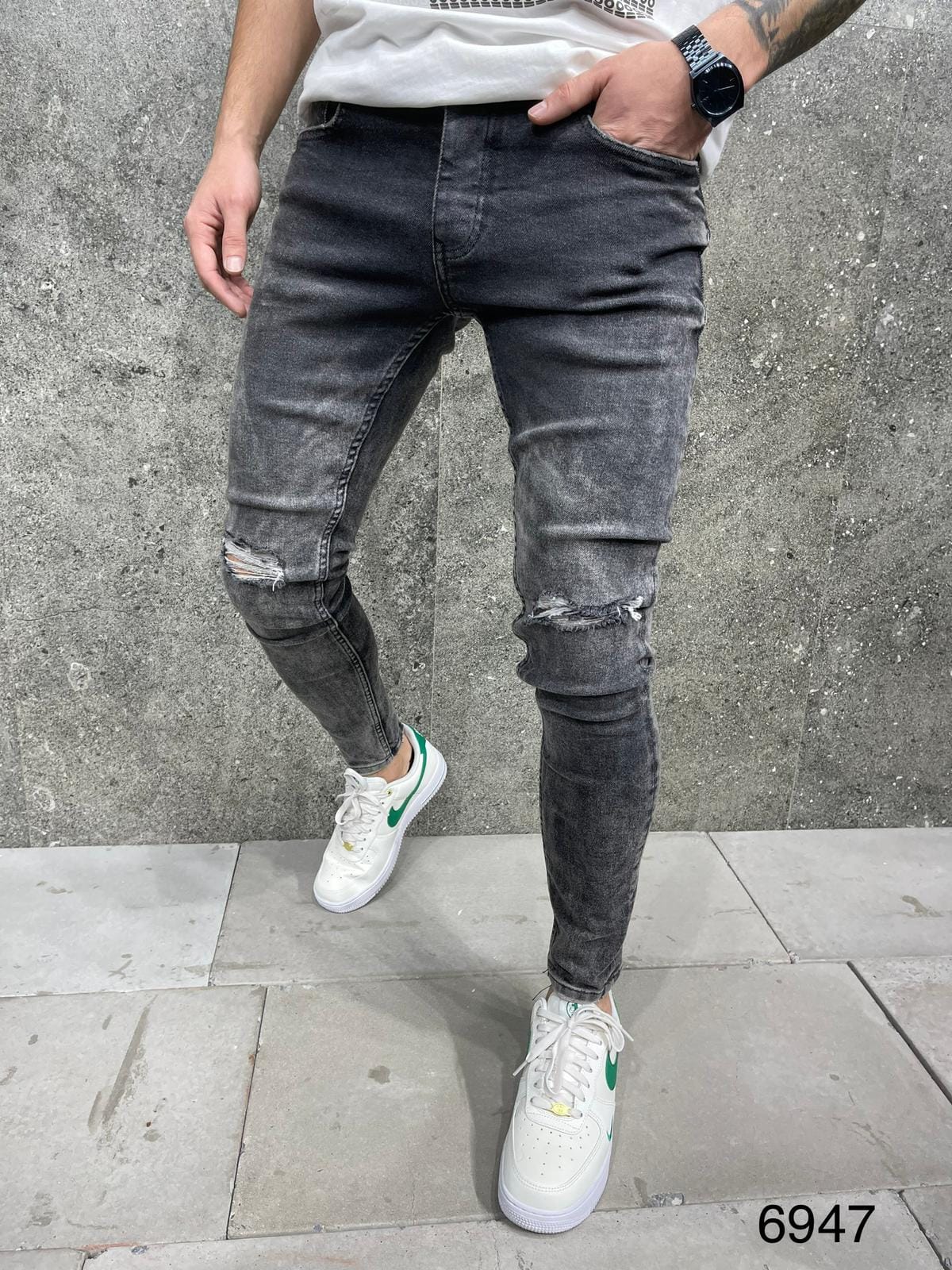 JEANS GRIS NOIR Déchiré B6947