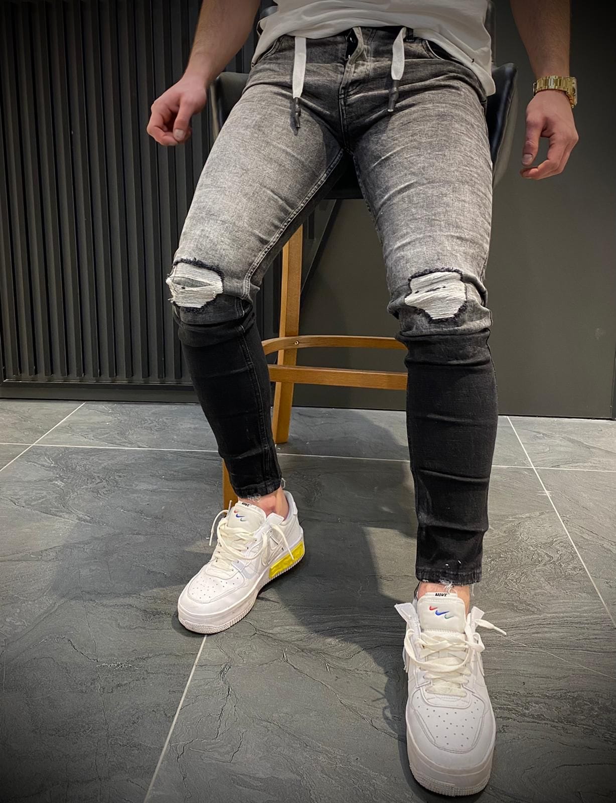 JEANS GRIS NOIR CODE 164