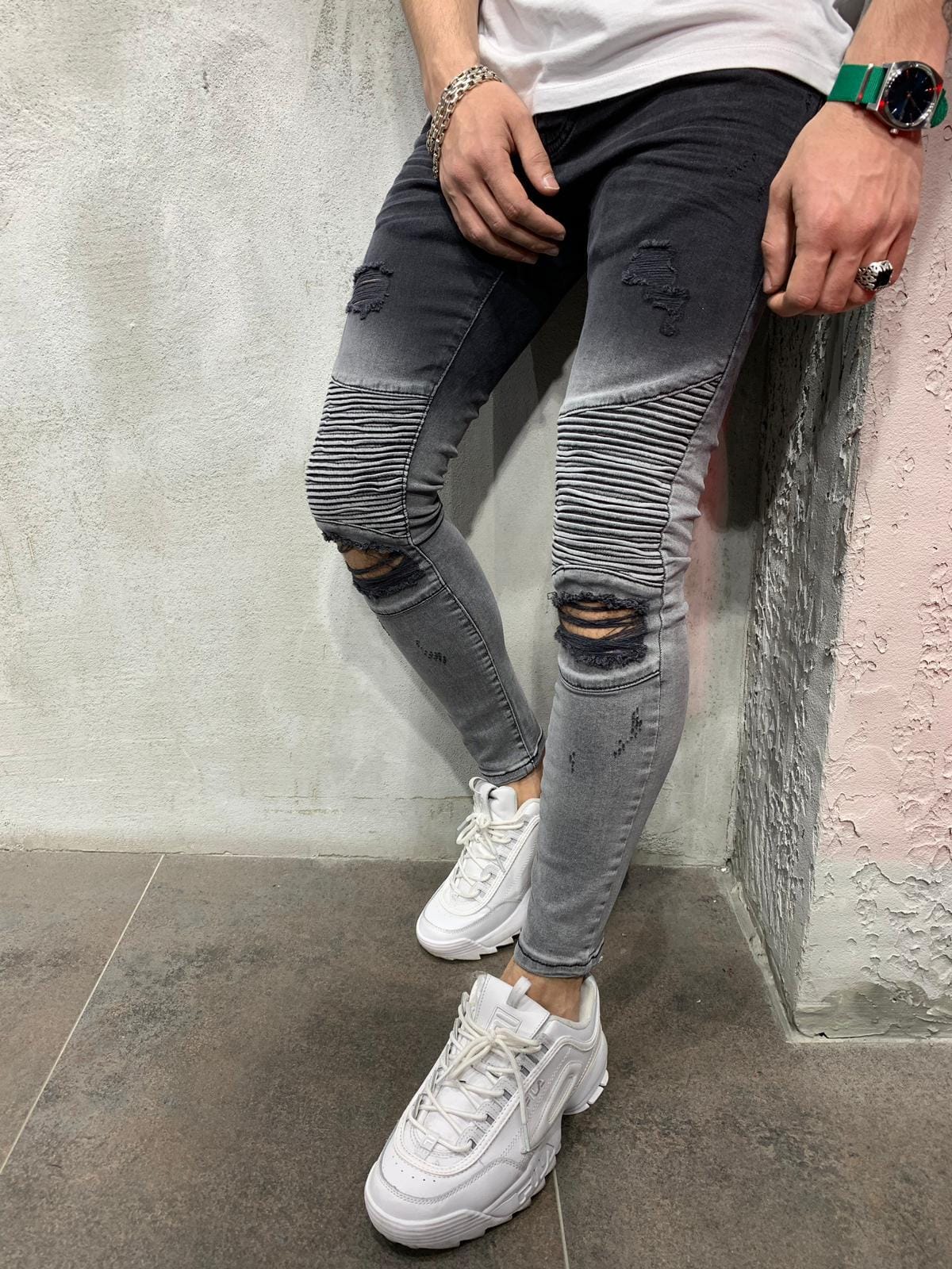 JEANS GRIS NOIR BALMAN B4583