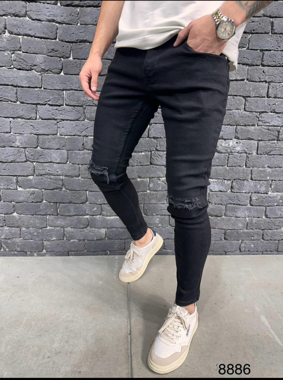 JEANS BLACK SLIM Déchiré B8886
