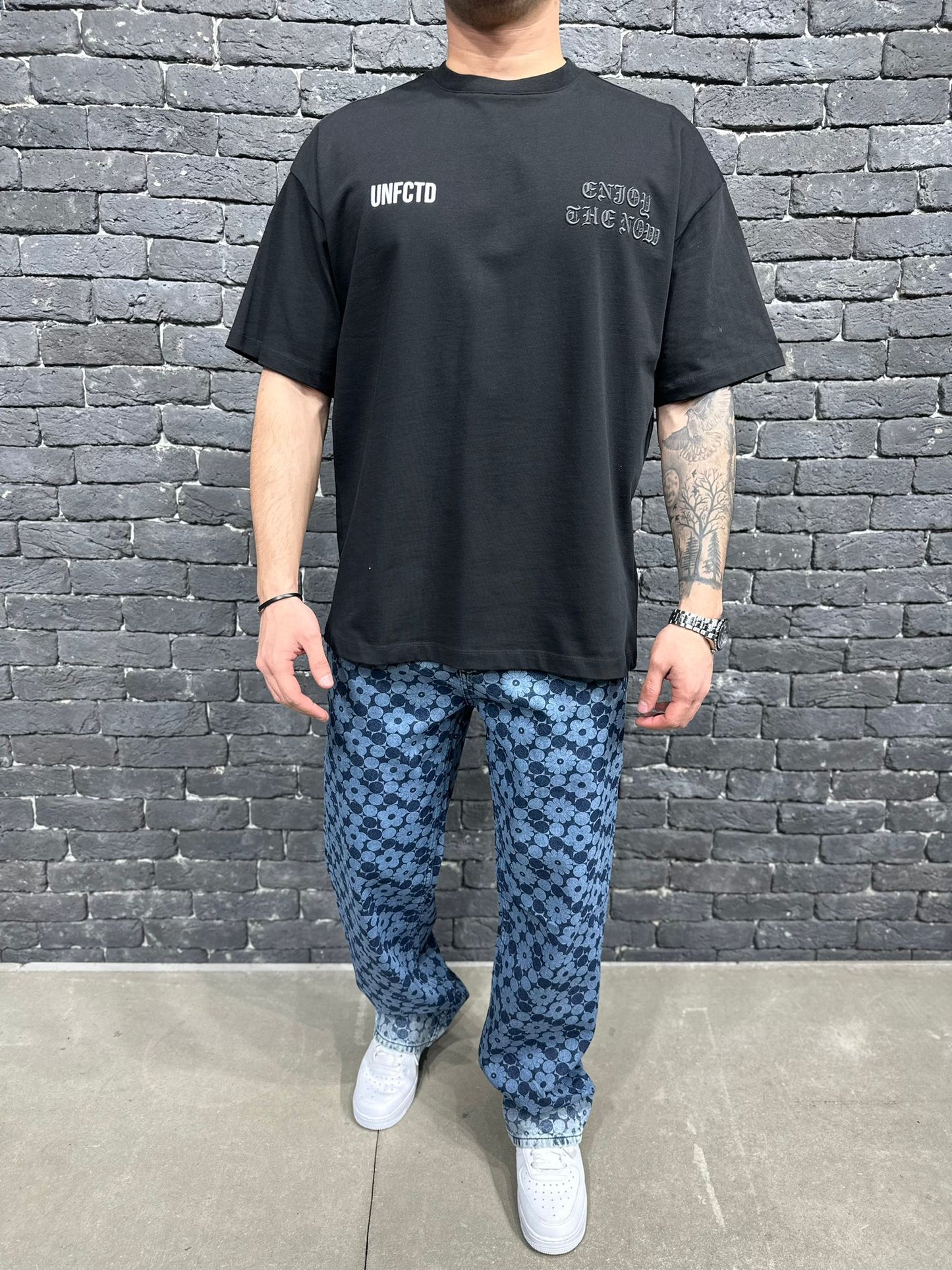 T-SHIRT OVERSIZE BLACK UN102