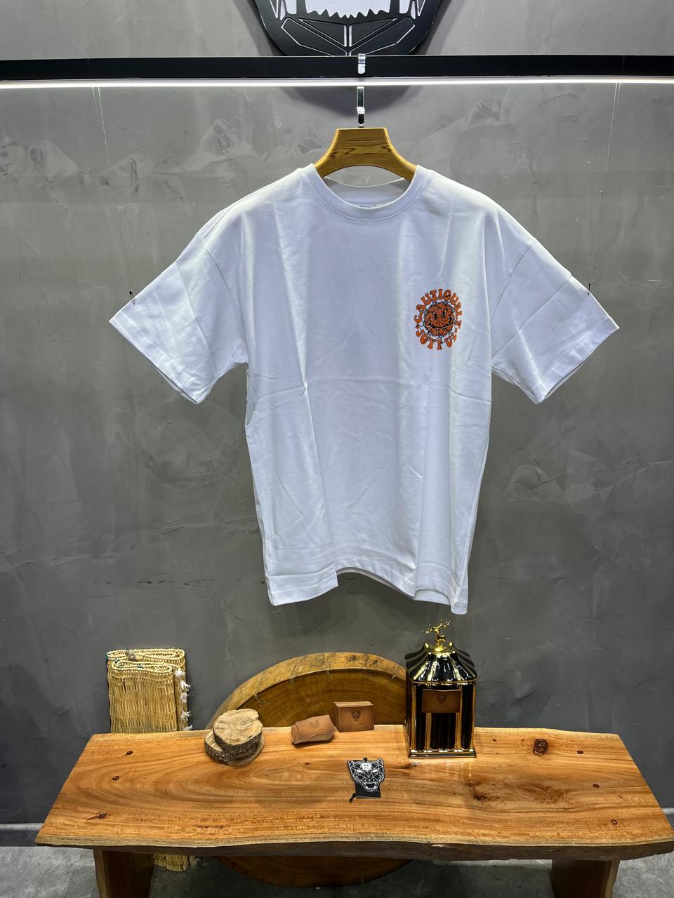 T-SHIRT OVERSIZE WHITE BUN107