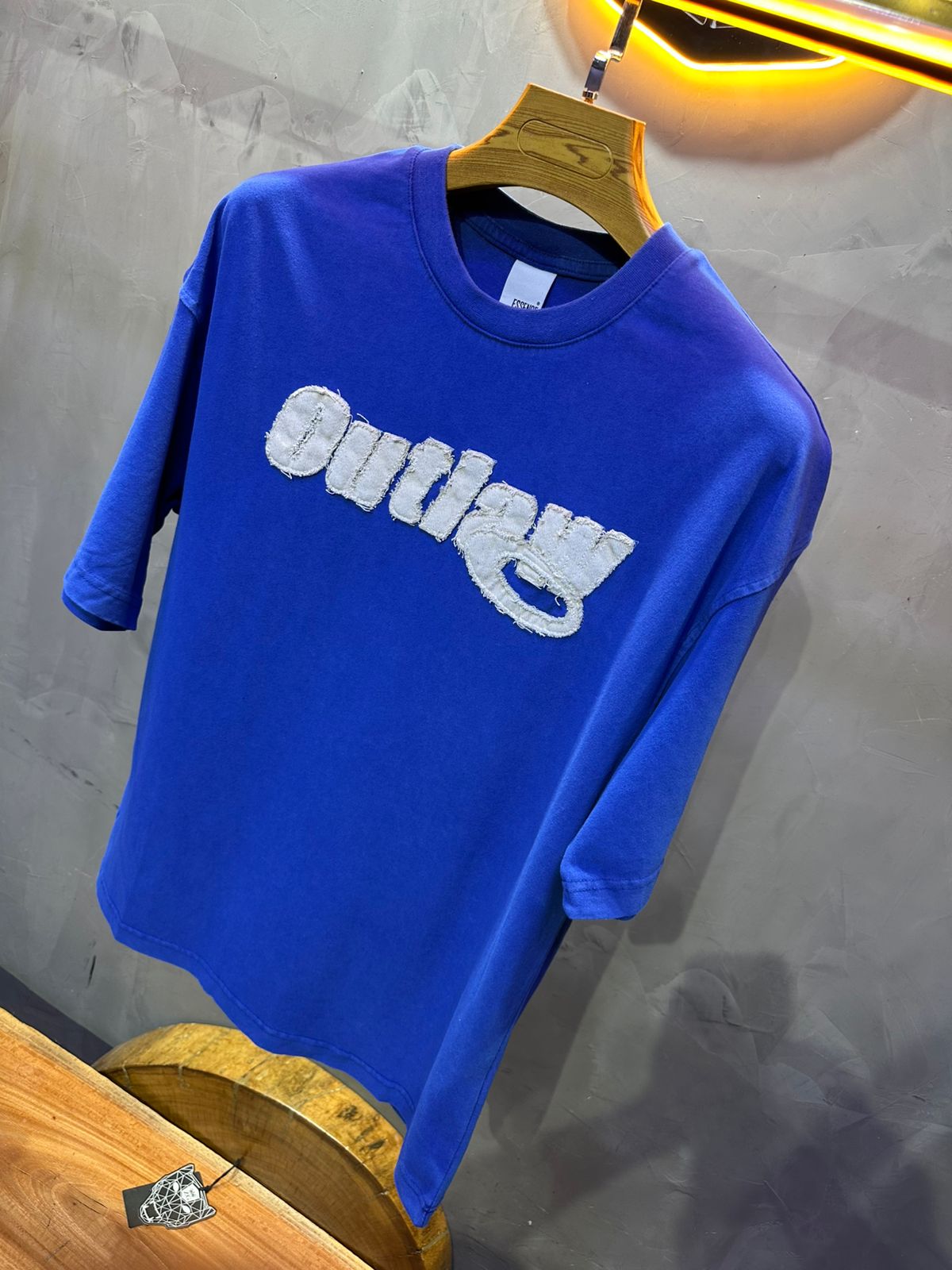 T-SHIRT ESSENCE BLUE 7102