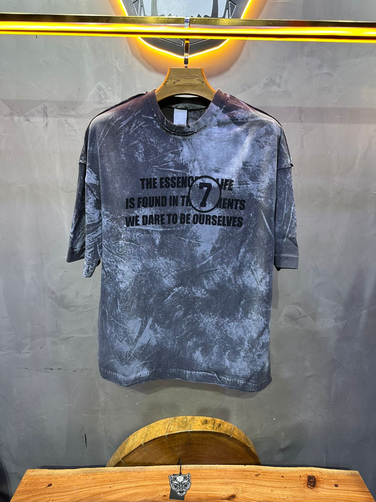 T-SHIRT ESSENCE GREY 7114