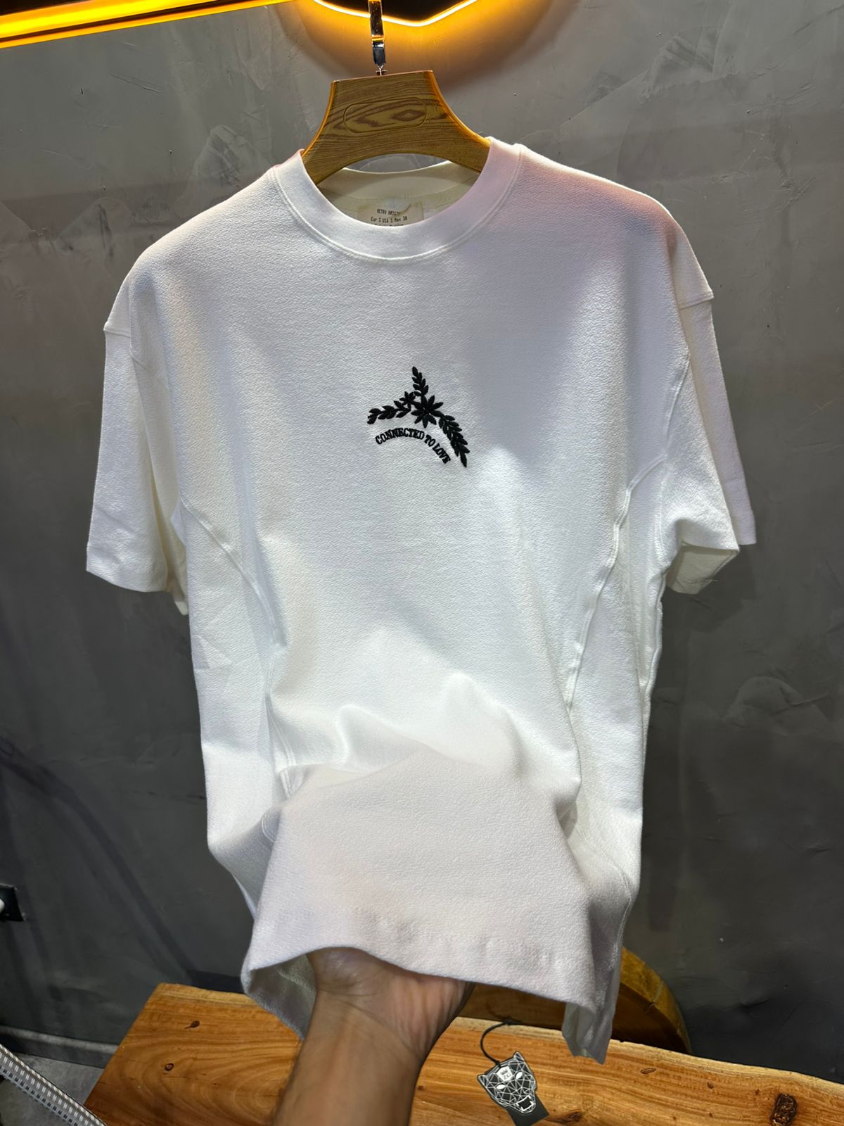 T-SHIRT RETRO WHITE 2552