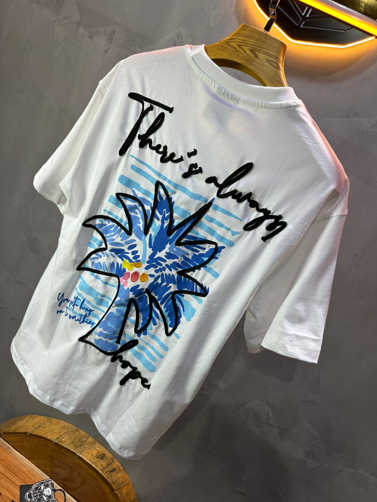 T-SHIRT RETRO WHITE 1253