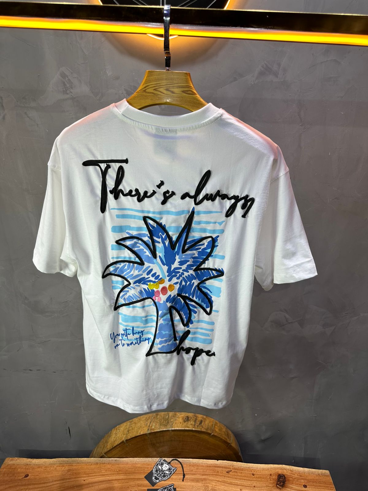 T-SHIRT RETRO WHITE 1253