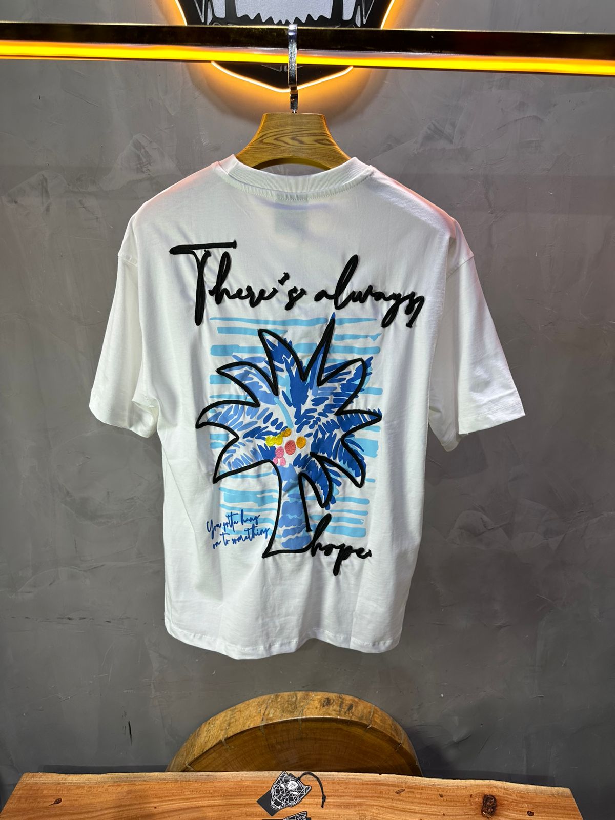 T-SHIRT RETRO WHITE 1253