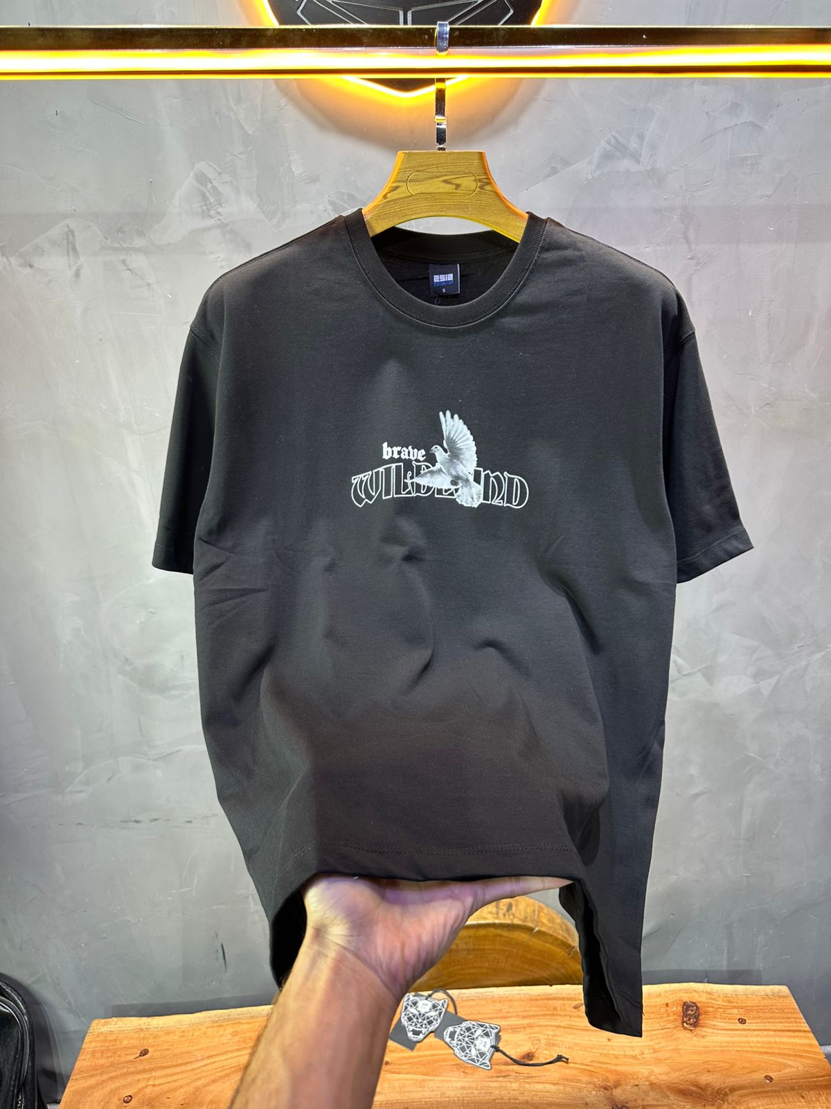 T-SHIRT RETRO BLACK 1079