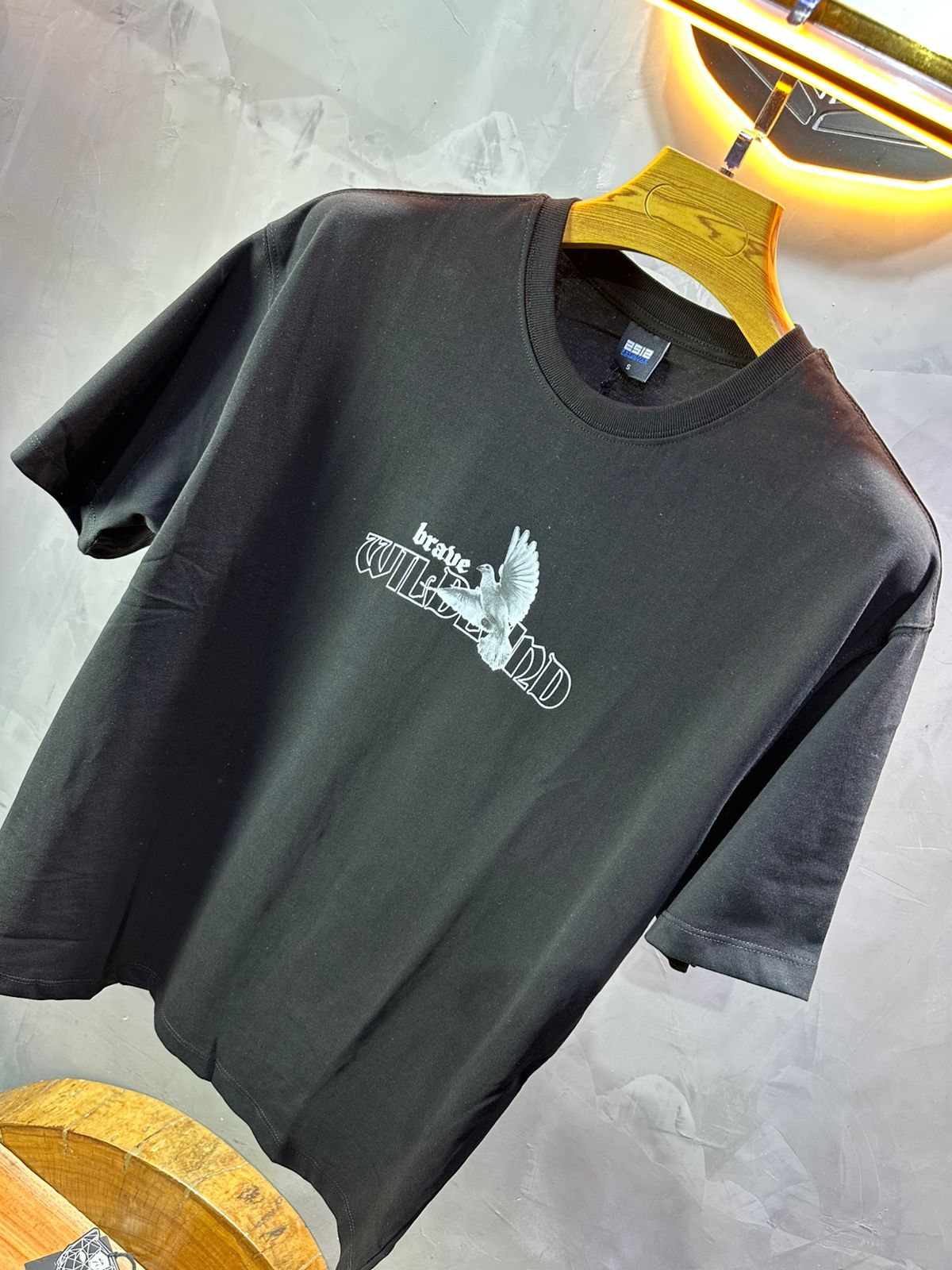 T-SHIRT RETRO BLACK 1079