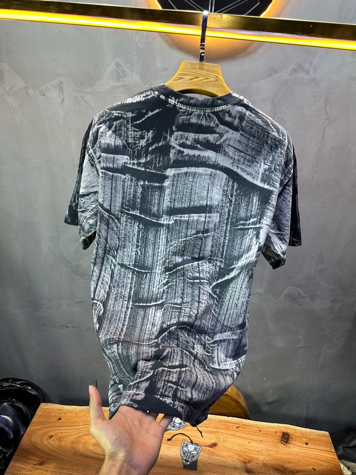 T-SHIRT RETRO BLACK 2516