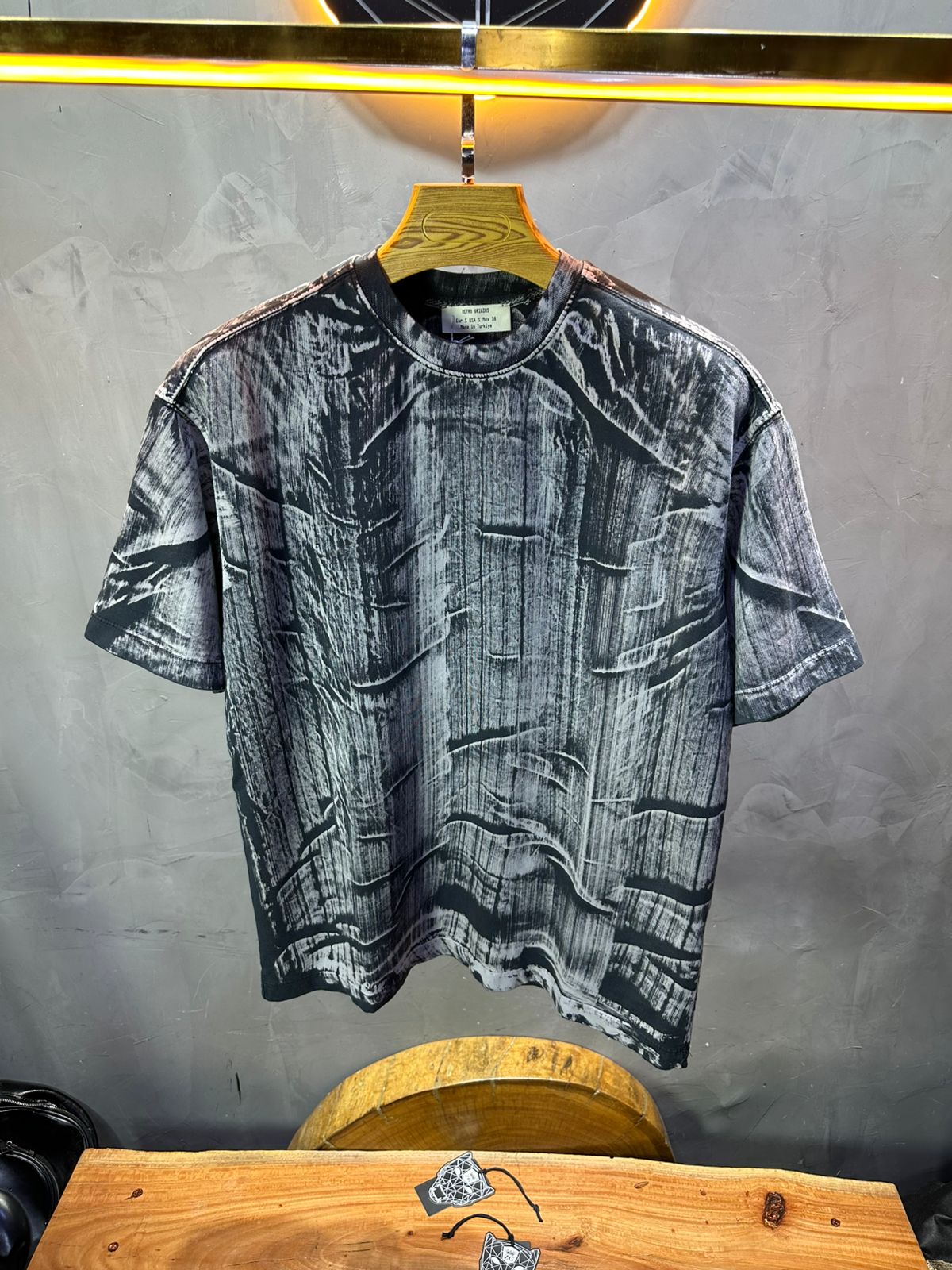T-SHIRT RETRO BLACK 2516