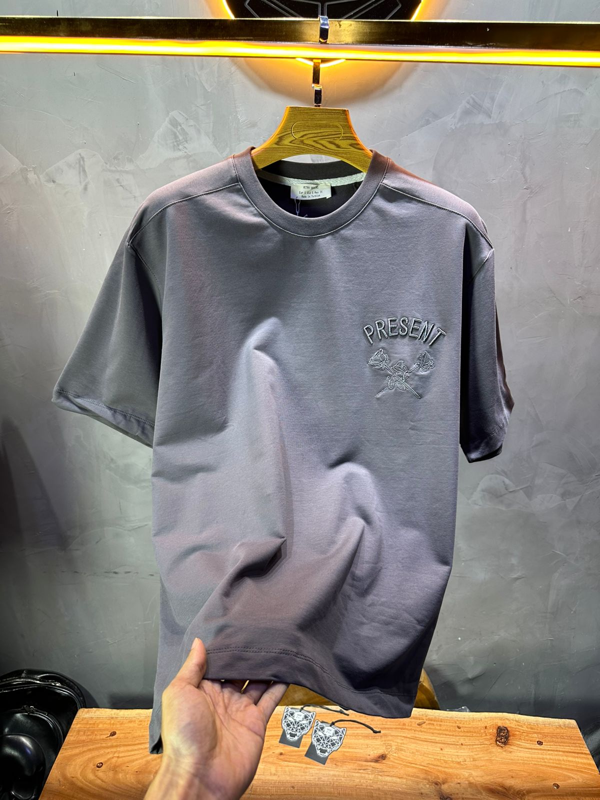 T-SHIRT RETRO GREY 2528