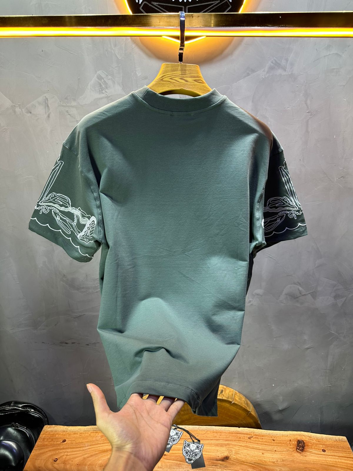 T-SHIRT RETRO GREEN 2527