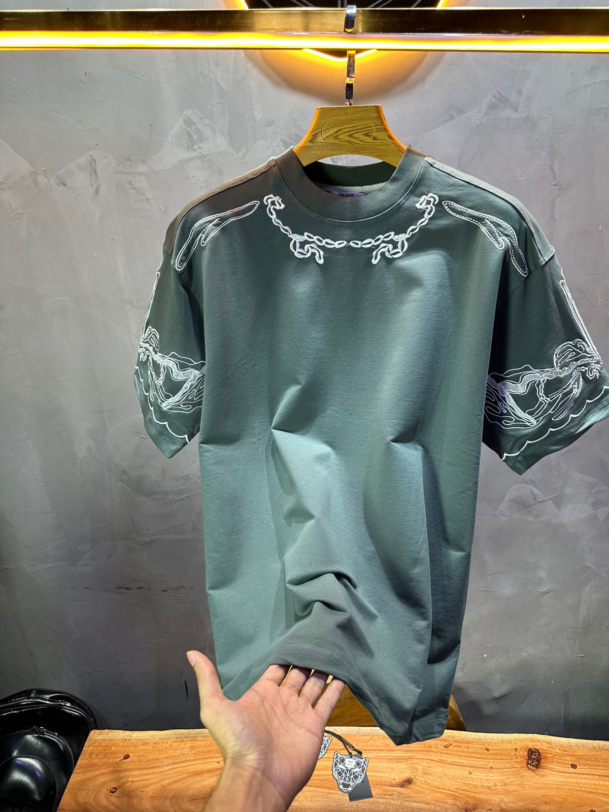 T-SHIRT RETRO GREEN 2527