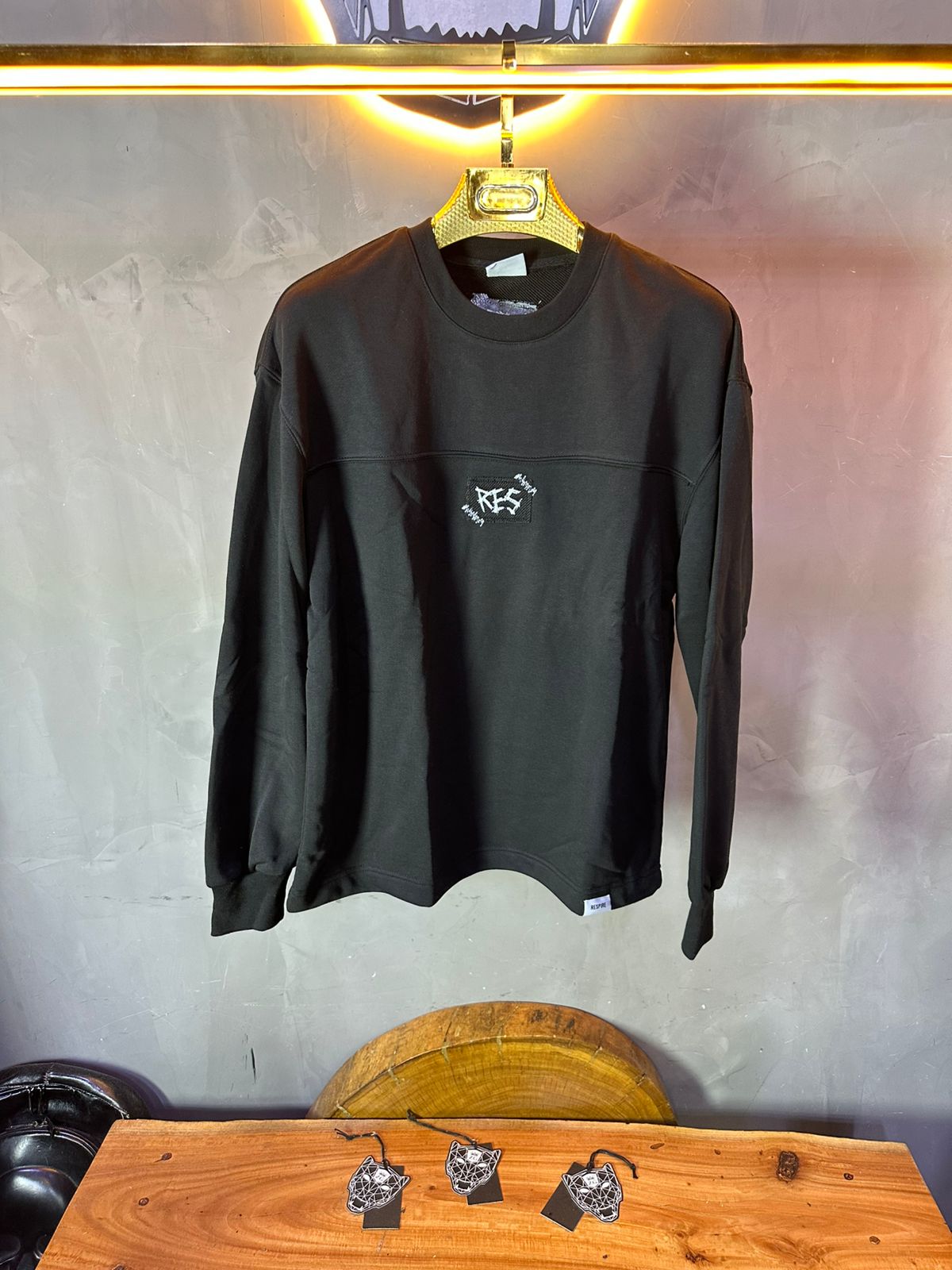 SWEAT RESIRE BLACK 5012