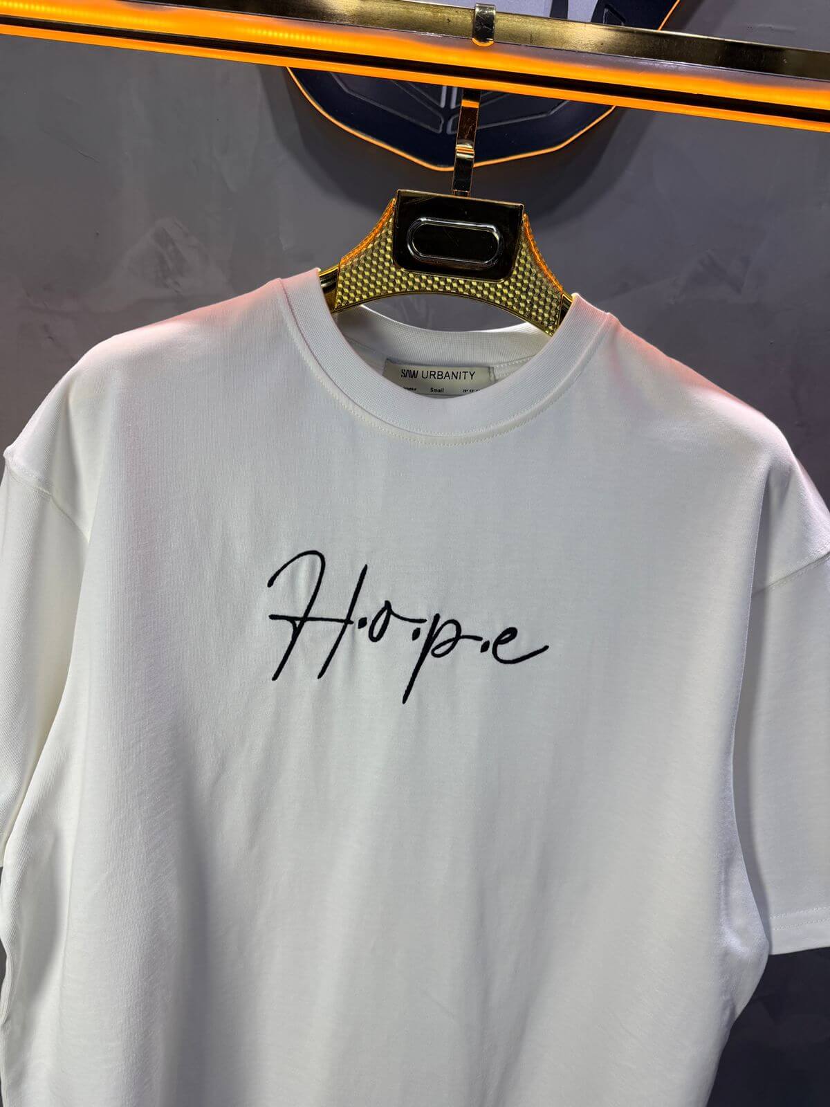 T-Shirt Oversize Blanc — Tapis Persan Rouge 5064