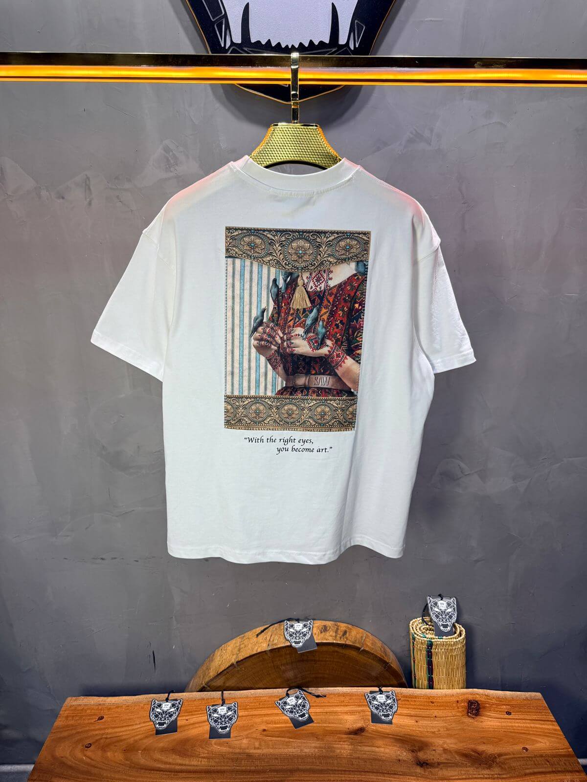 T-Shirt Oversize Blanc — Femme Orientale 5151
