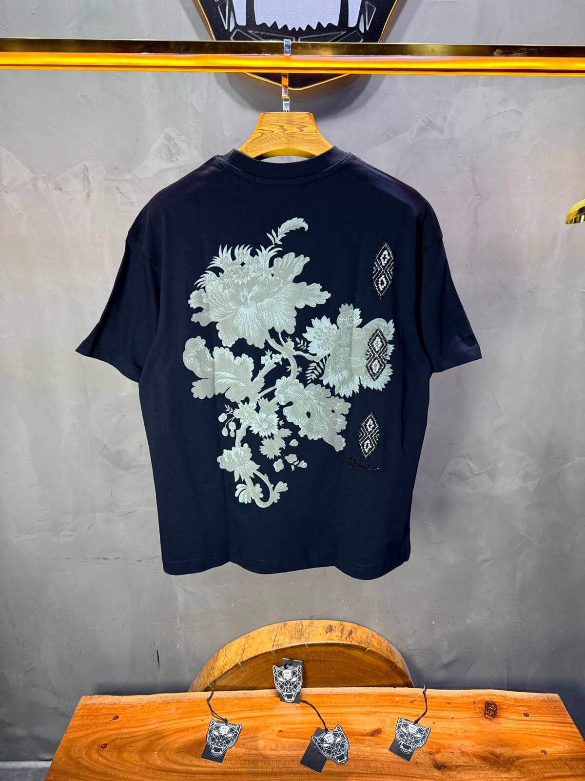 T-Shirt Oversize Urbanity Floral Baroque — Noir 5121