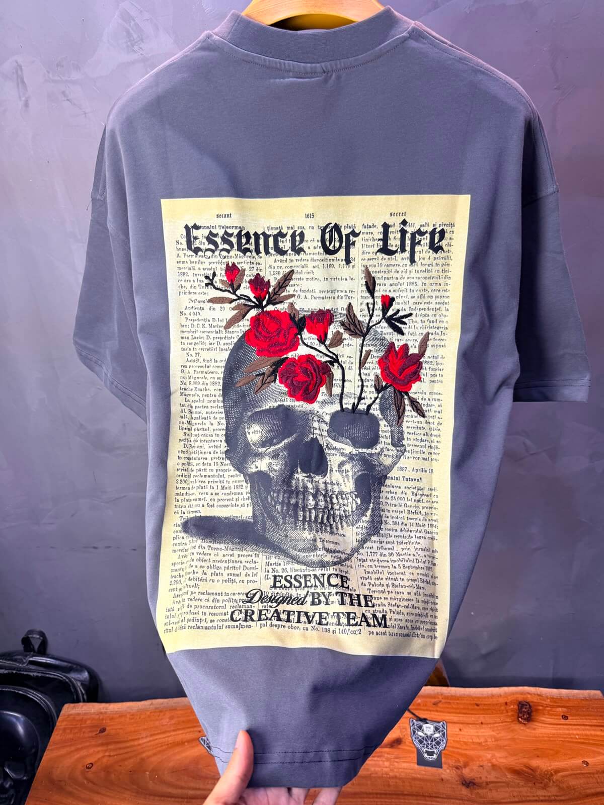 T-Shirt Essence Of Life — Skull & Roses — Grey 169