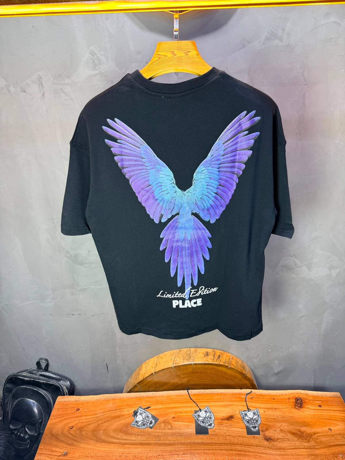 T-Shirt Far Away Place — Limited Edition — Noir 109