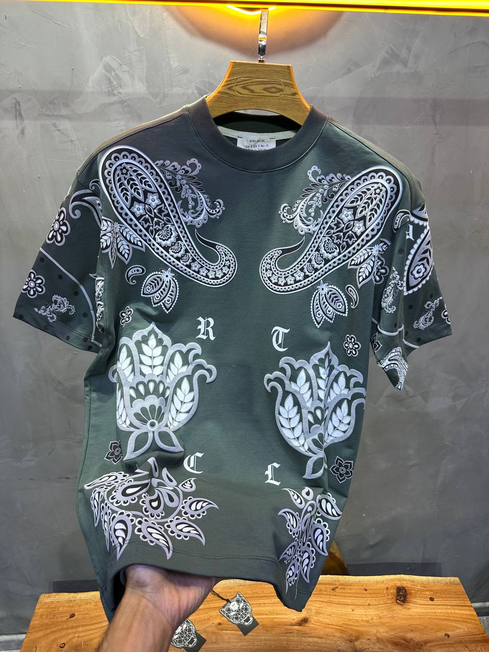 T-SHIRT RETRO GREEN 2524