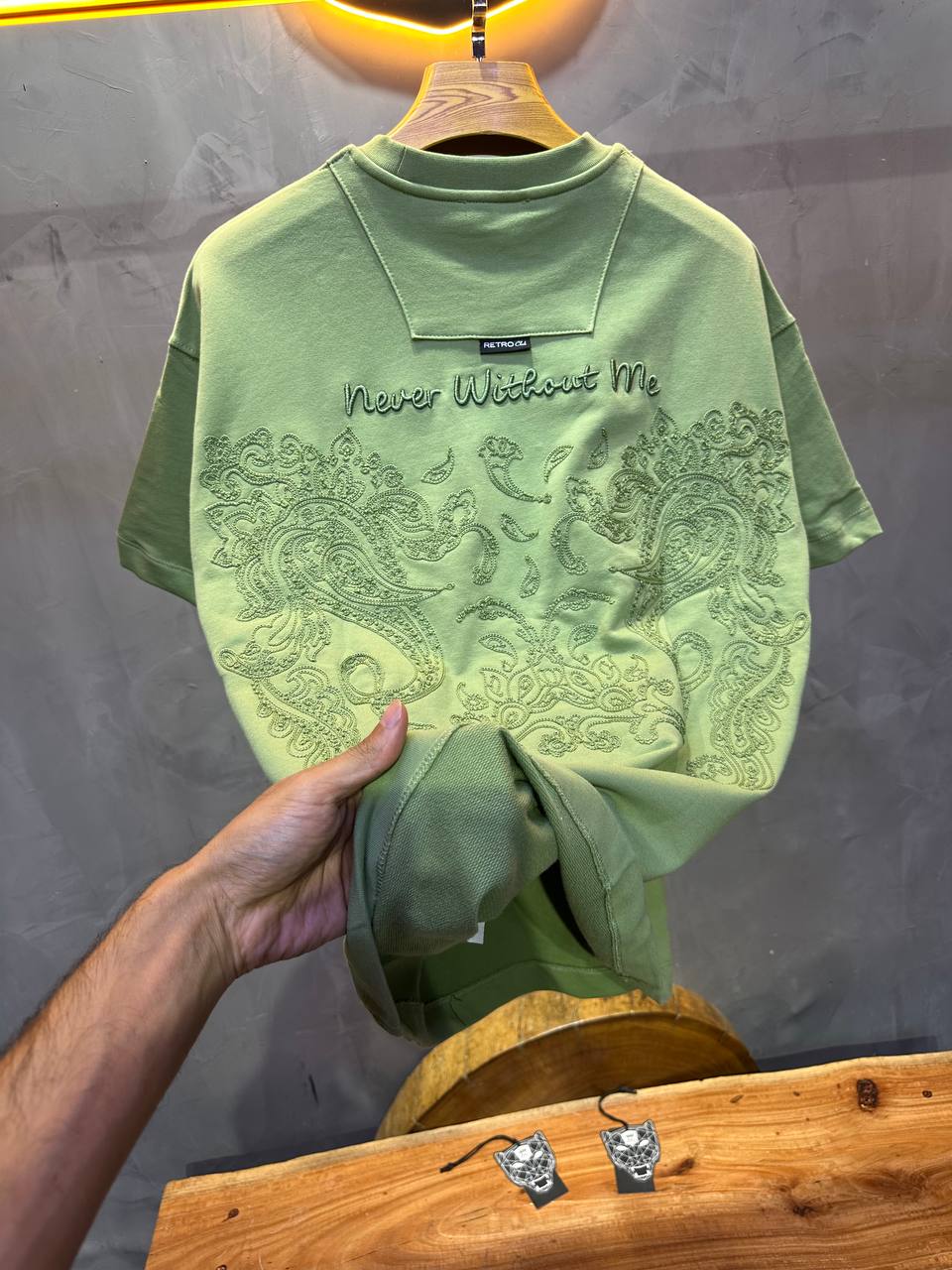 T-SHIRT RETRO GREEN 2504