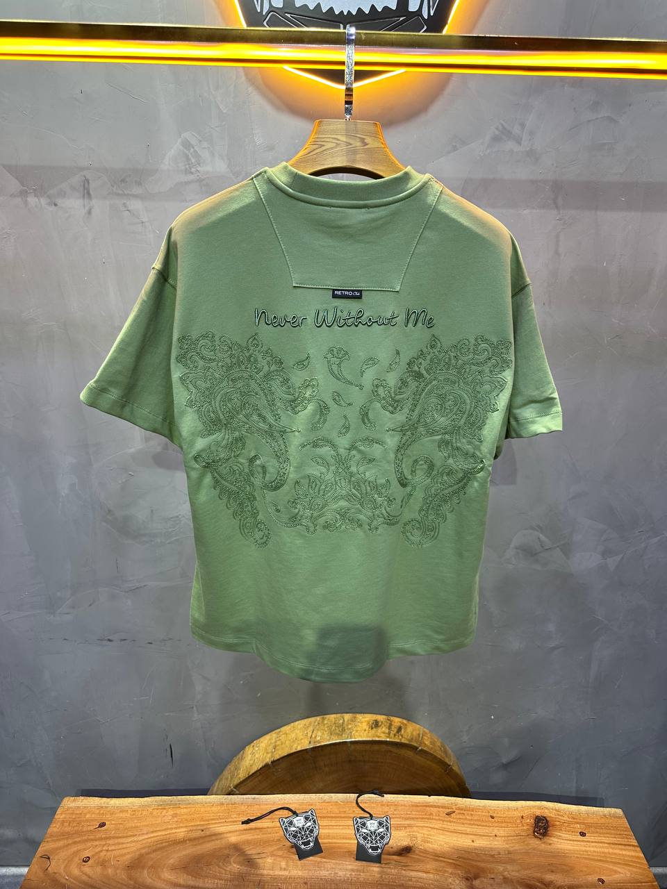 T-SHIRT RETRO GREEN 2504