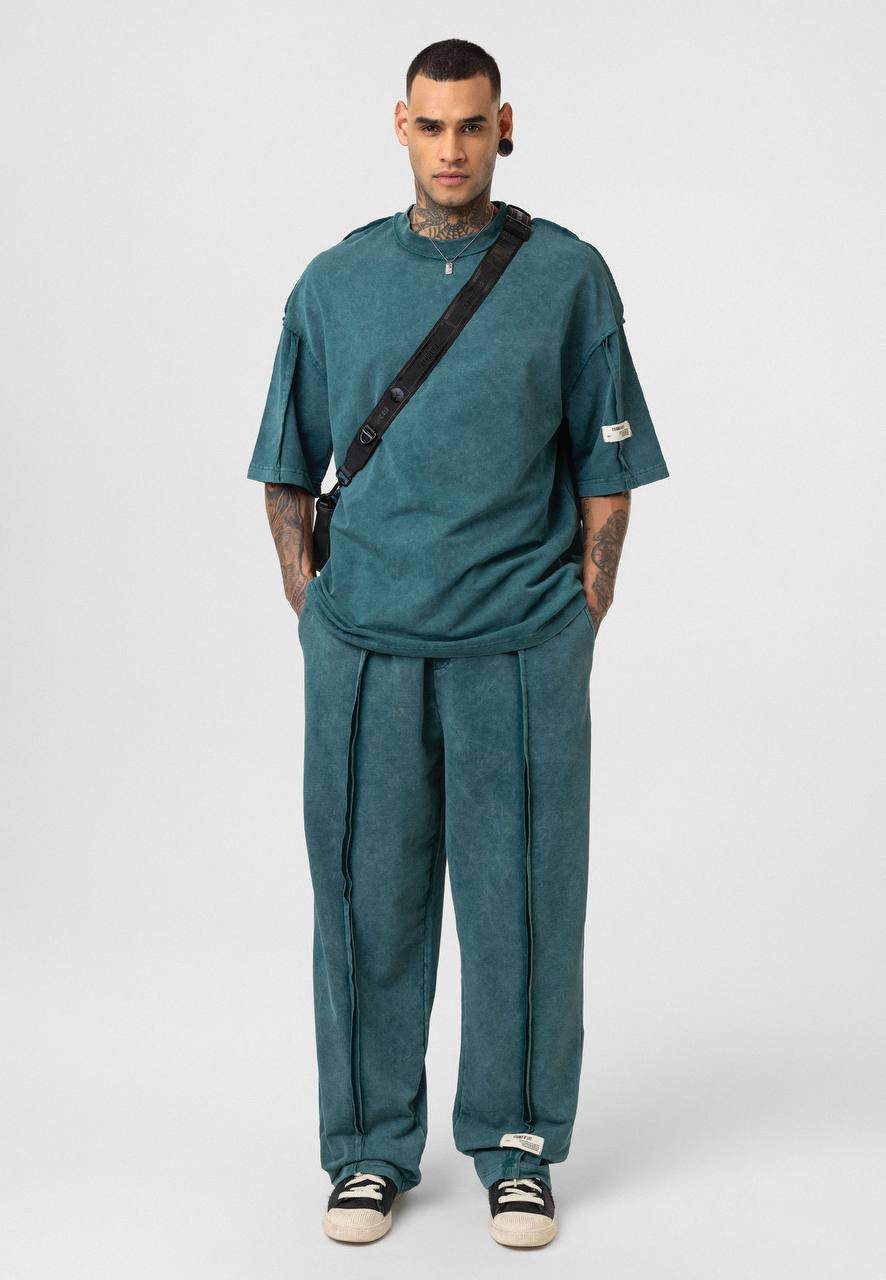 ENSEMBLE ESSENCE GREEN 9002