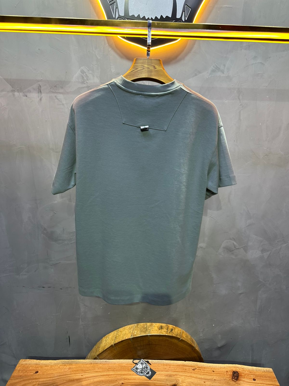 T-SHIRT RETRO GREEN 2540
