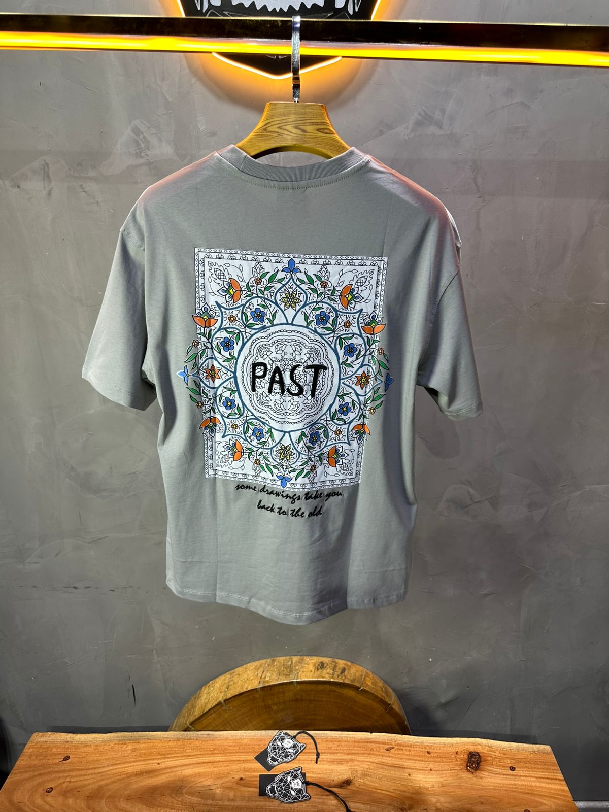 T-SHIRT RETRO GREY 1247