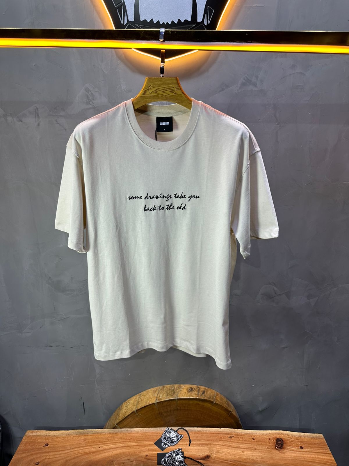 T-SHIRT RETRO BEIGE 1247