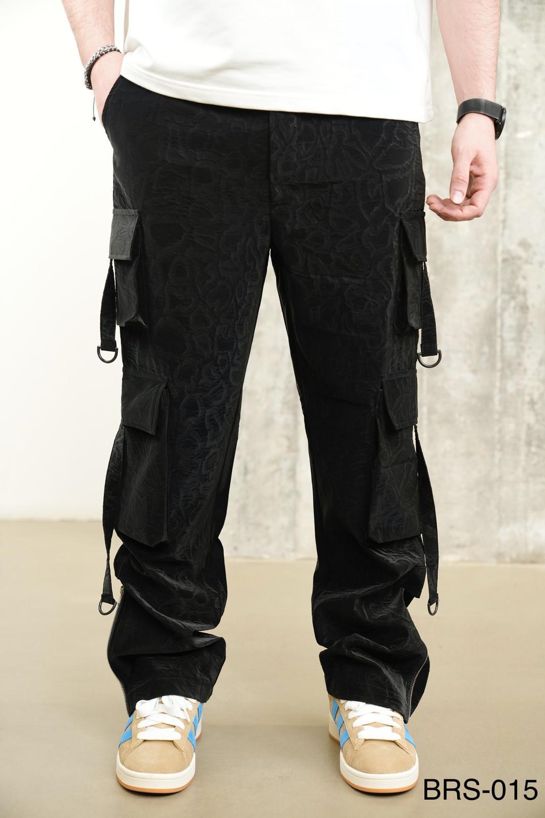 JOGGING CARGO BLACK 015