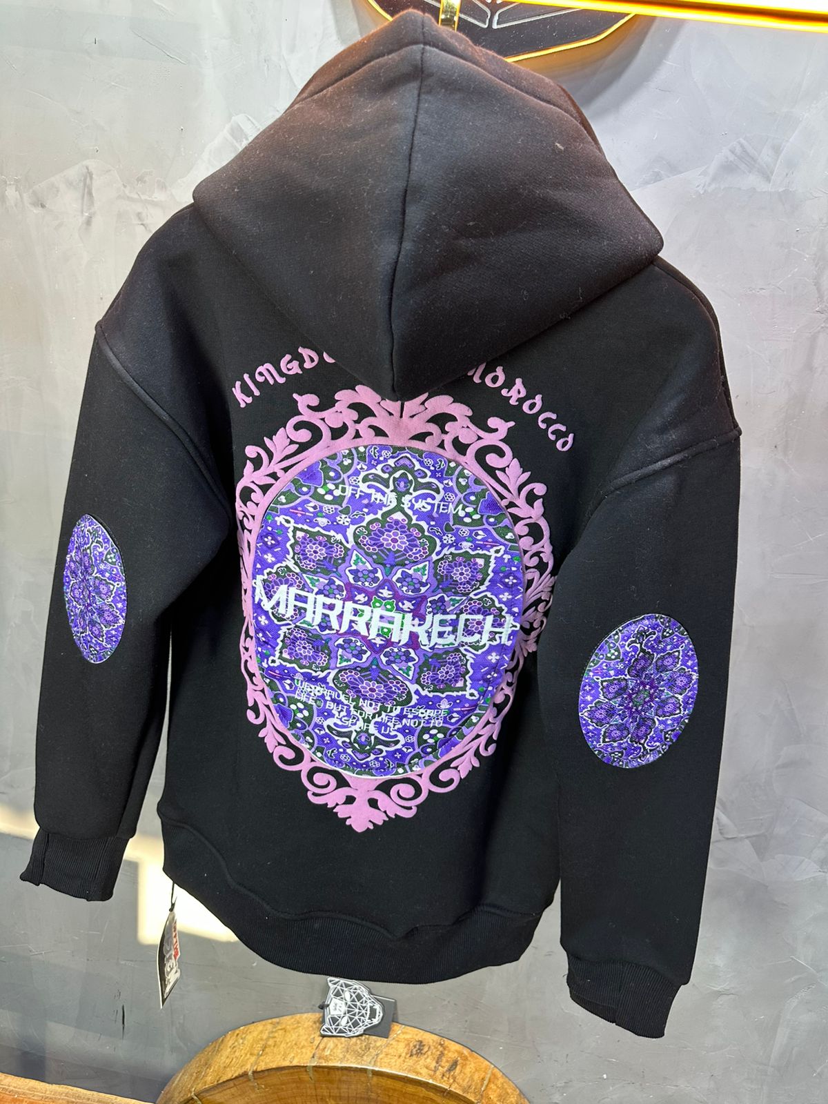 HOODIE NOIR GRAPHIQUE 7861 - ZG PREMIUM