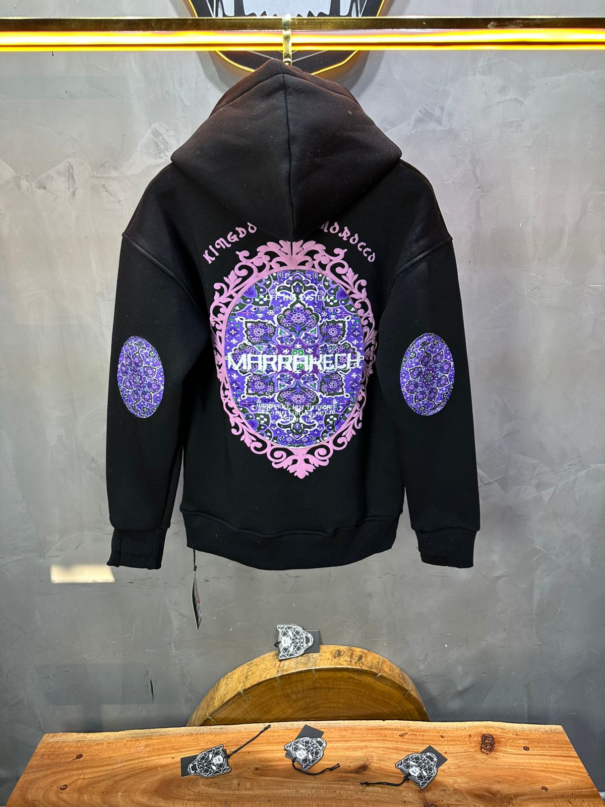 HOODIE NOIR GRAPHIQUE 7861 - ZG PREMIUM