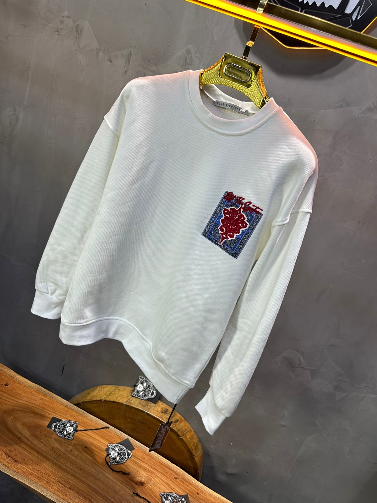 SWEAT BLANC ORNEMENTAL 7509 - ZG PREMIUM