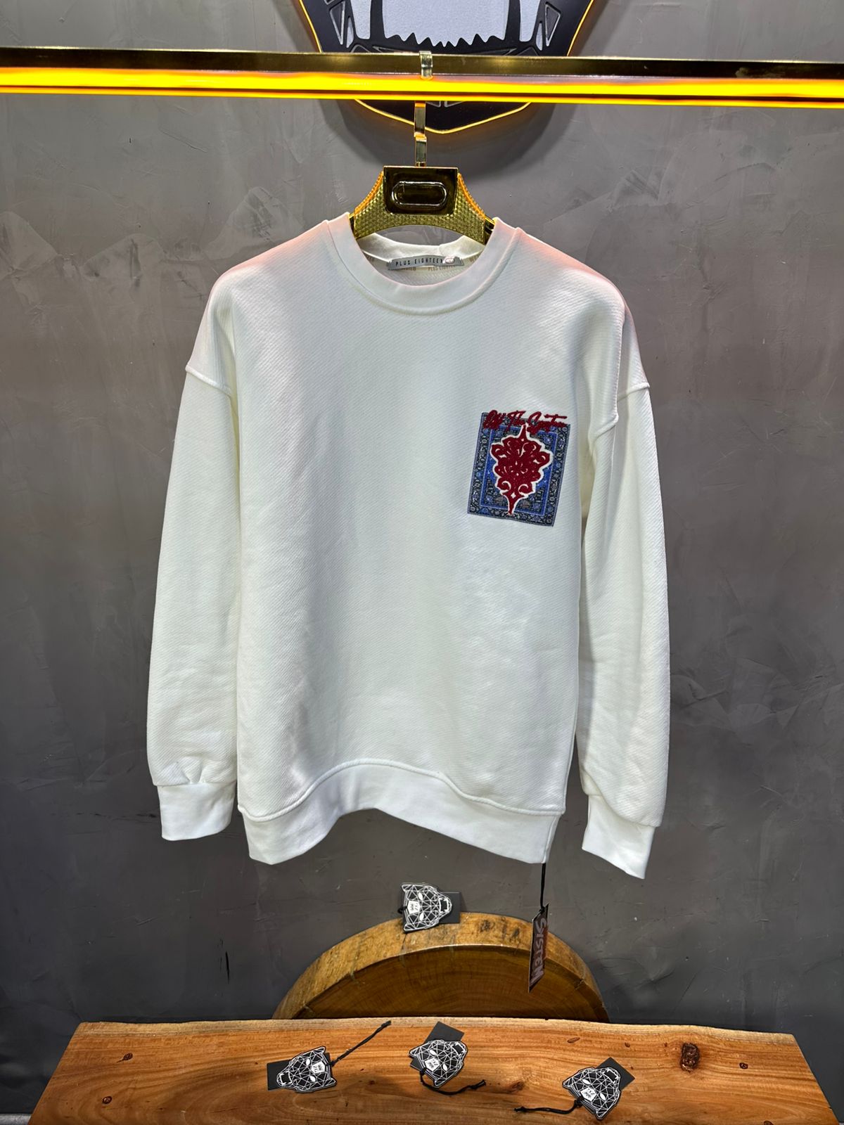 SWEAT BLANC ORNEMENTAL 7509 - ZG PREMIUM