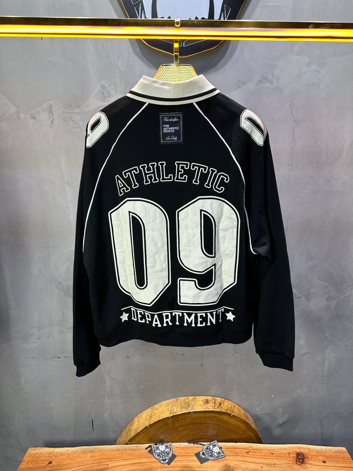 Sweat - Shirt Homme Noir Col Blanc "Athletic 09" - ZG PREMIUM