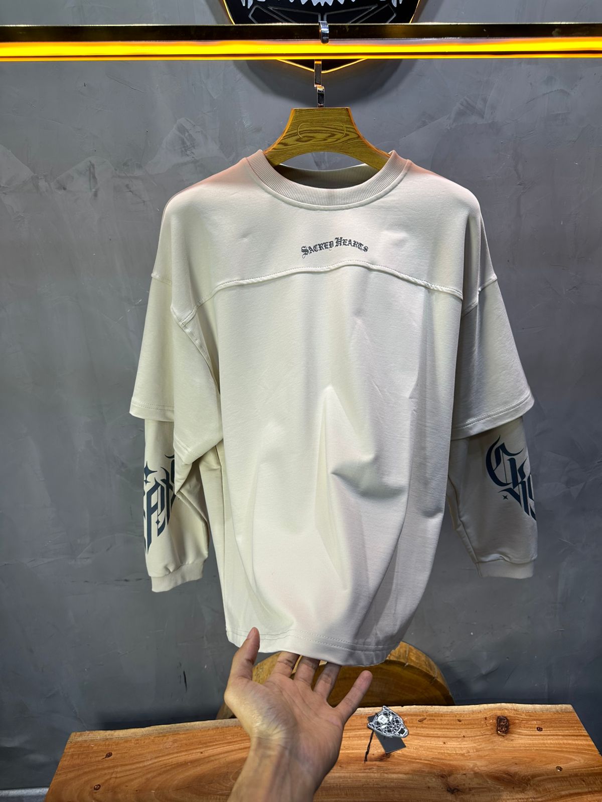 Sweat - Shirt Homme beige "Sacred Hearts" 26k108 - ZG PREMIUM