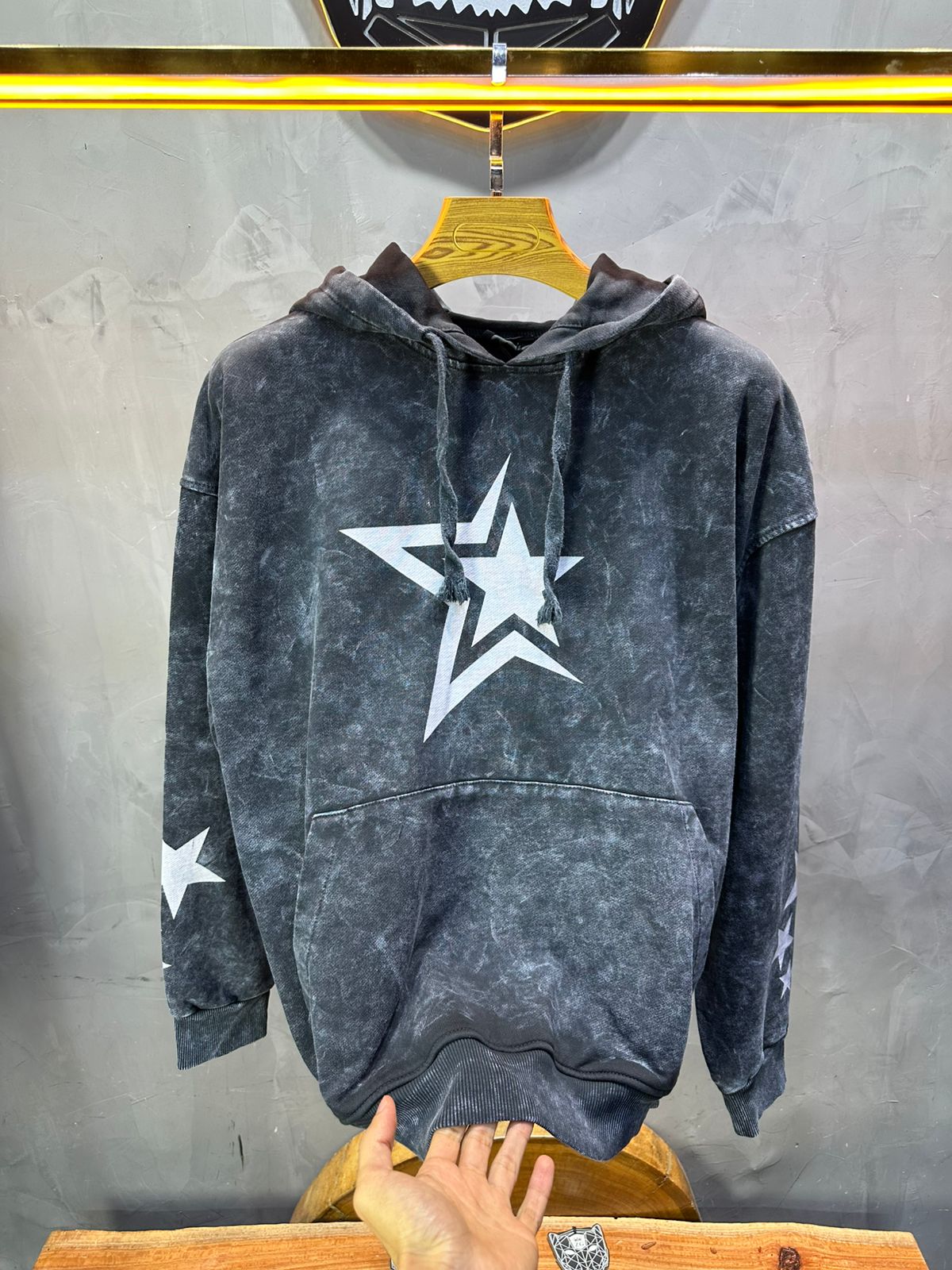 Sweat à Capuche Homme noir Effet Vintage avec Étoiles 25k70 - ZG PREMIUM