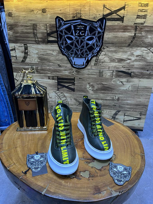 Boots Noires Lacets Jaunes