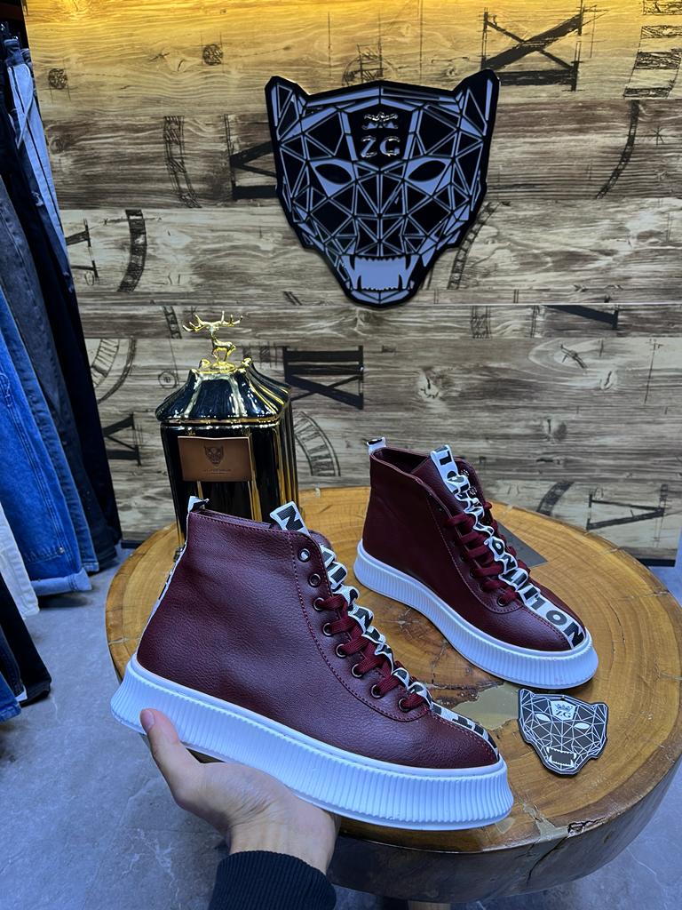 Boots Montantes Bordeaux Semelle Blanche