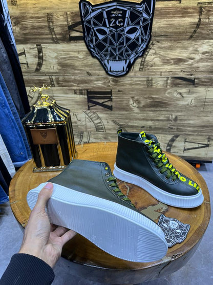 Boots Noires Lacets Jaunes