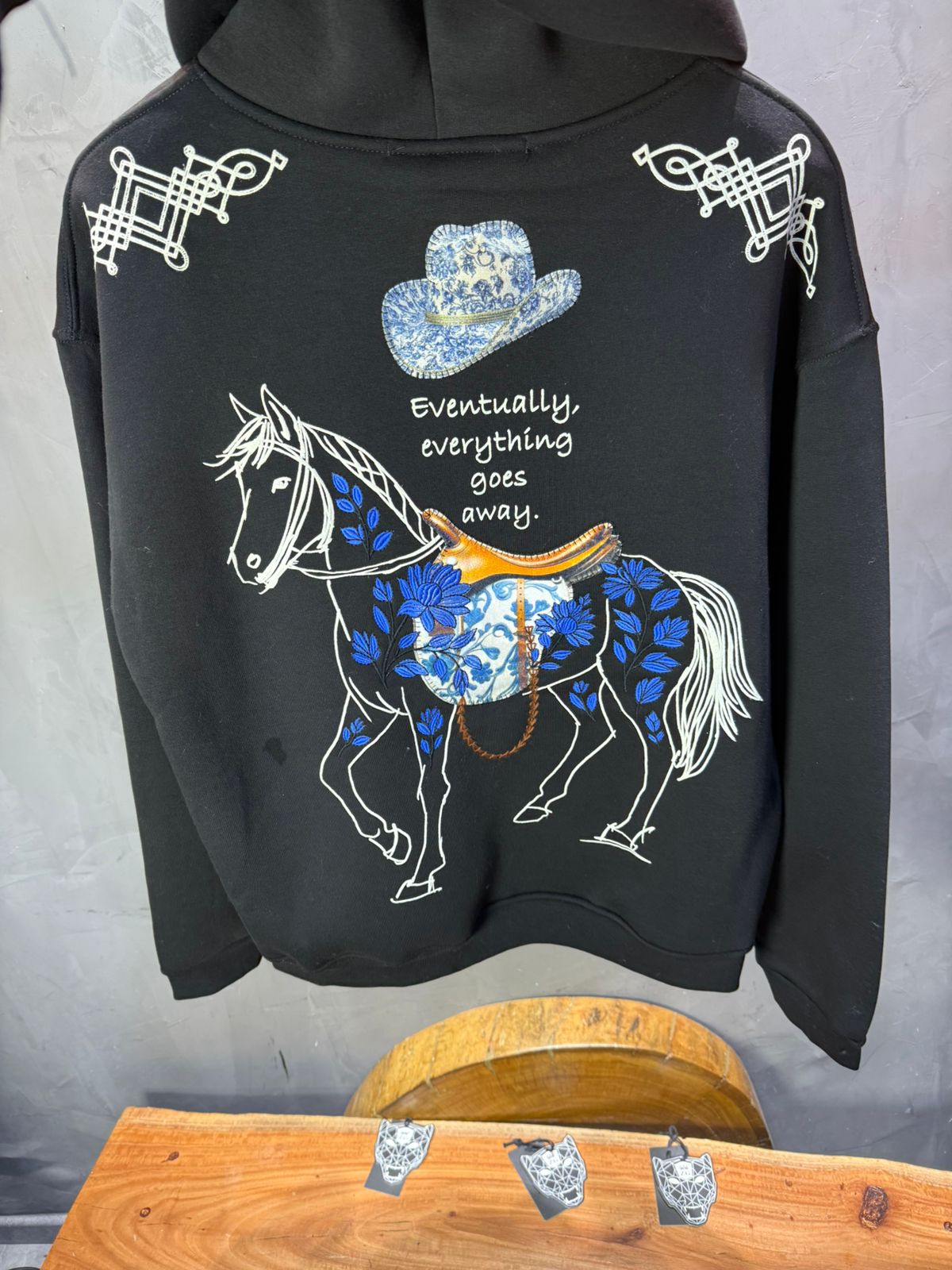 Hoodie Noir Cheval Oversize 4957 - ZG PREMIUM