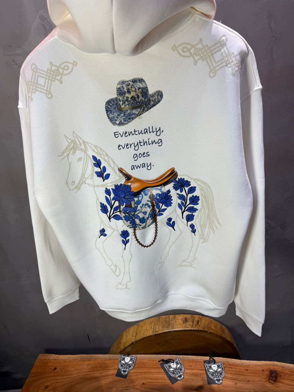 Hoodie Blanc Cheval Oversize 4957 - ZG PREMIUM