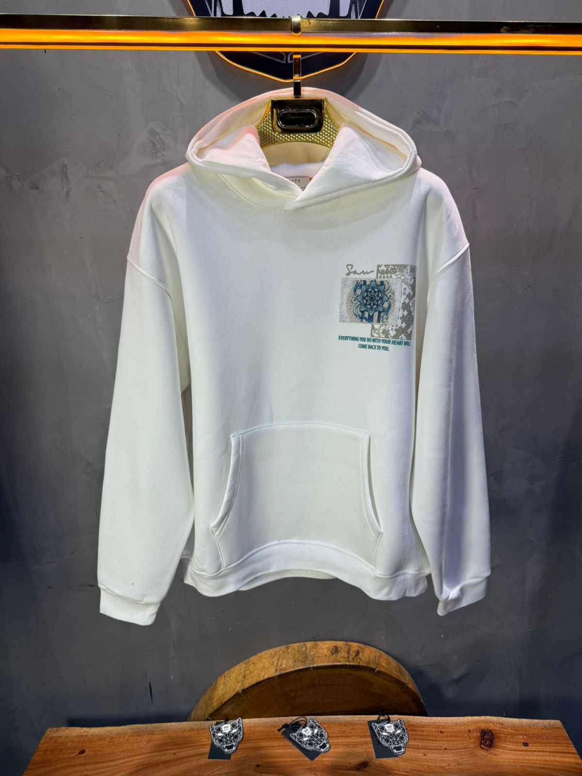Hoodie Blanc Design Artistique Bleu Oversize 5012 - ZG PREMIUM