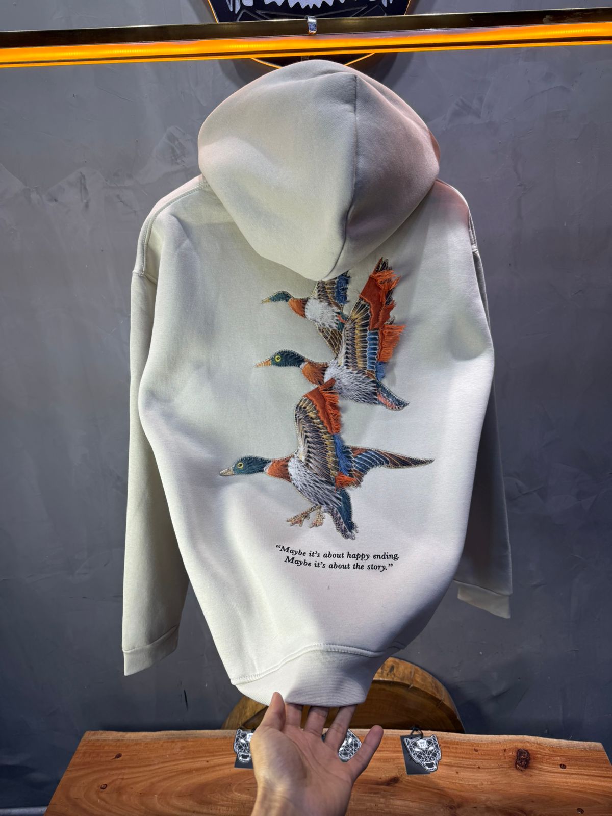 Hoodie beige Broderie Oiseaux Oversize 4996 - ZG PREMIUM