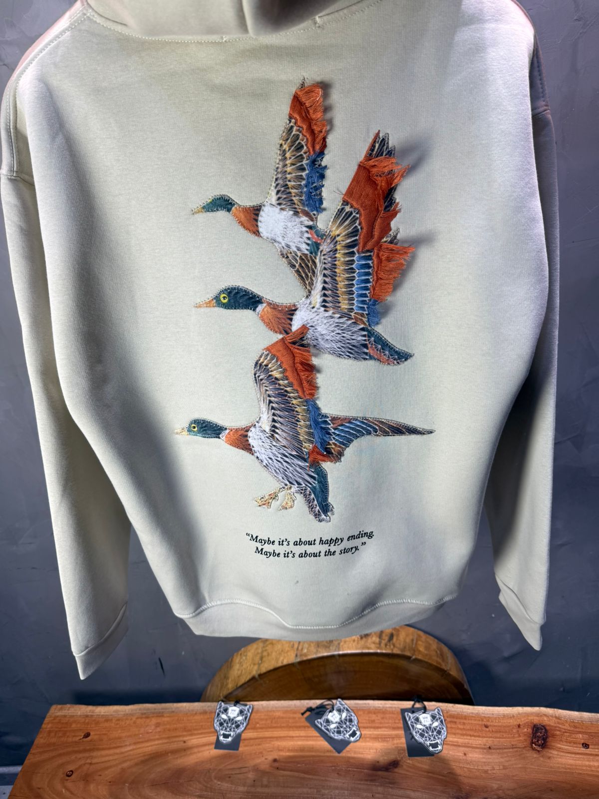 Hoodie beige Broderie Oiseaux Oversize 4996 - ZG PREMIUM