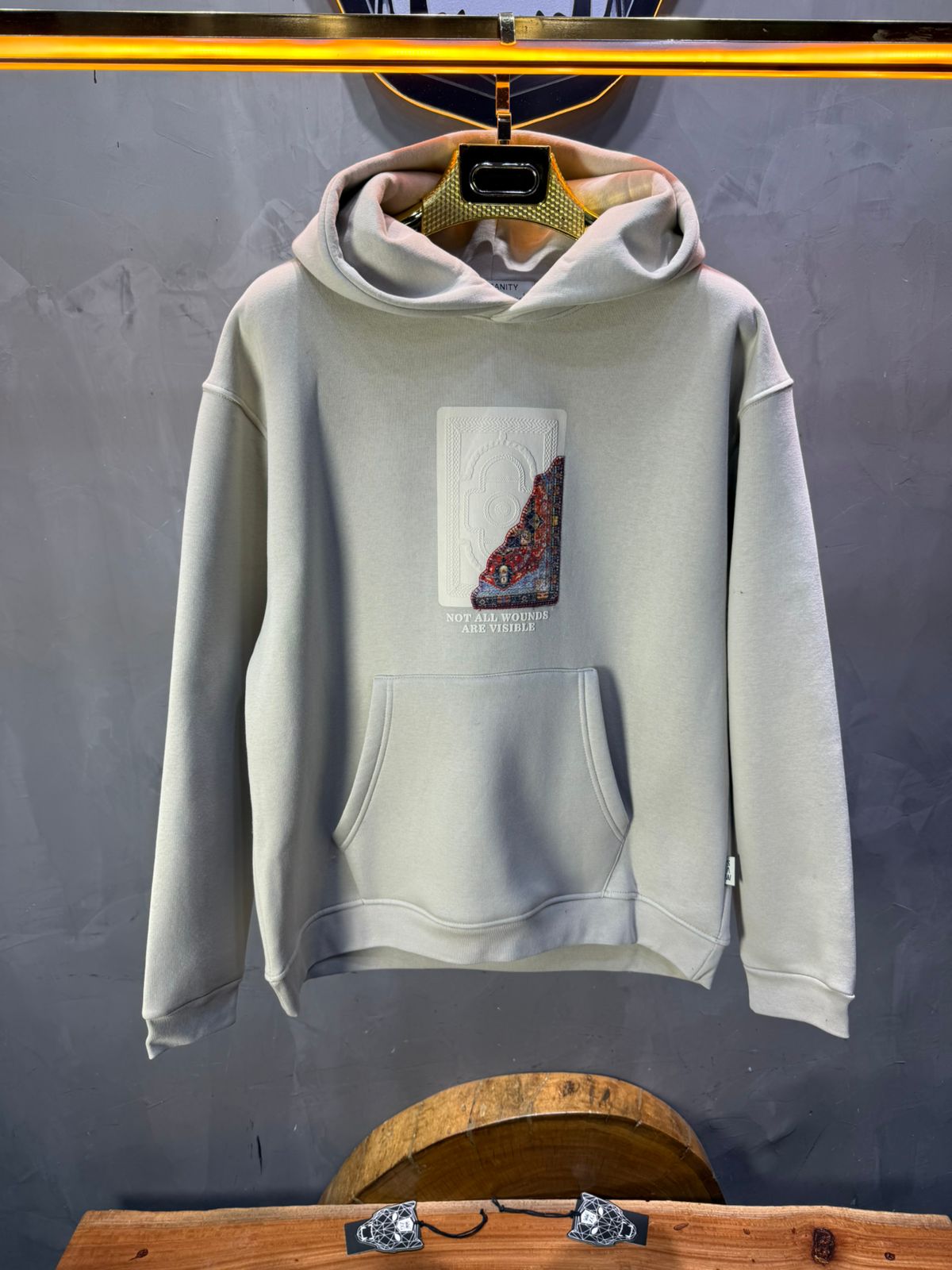 Hoodie beige Imprimé Visage Artistique 4959 - ZG PREMIUM
