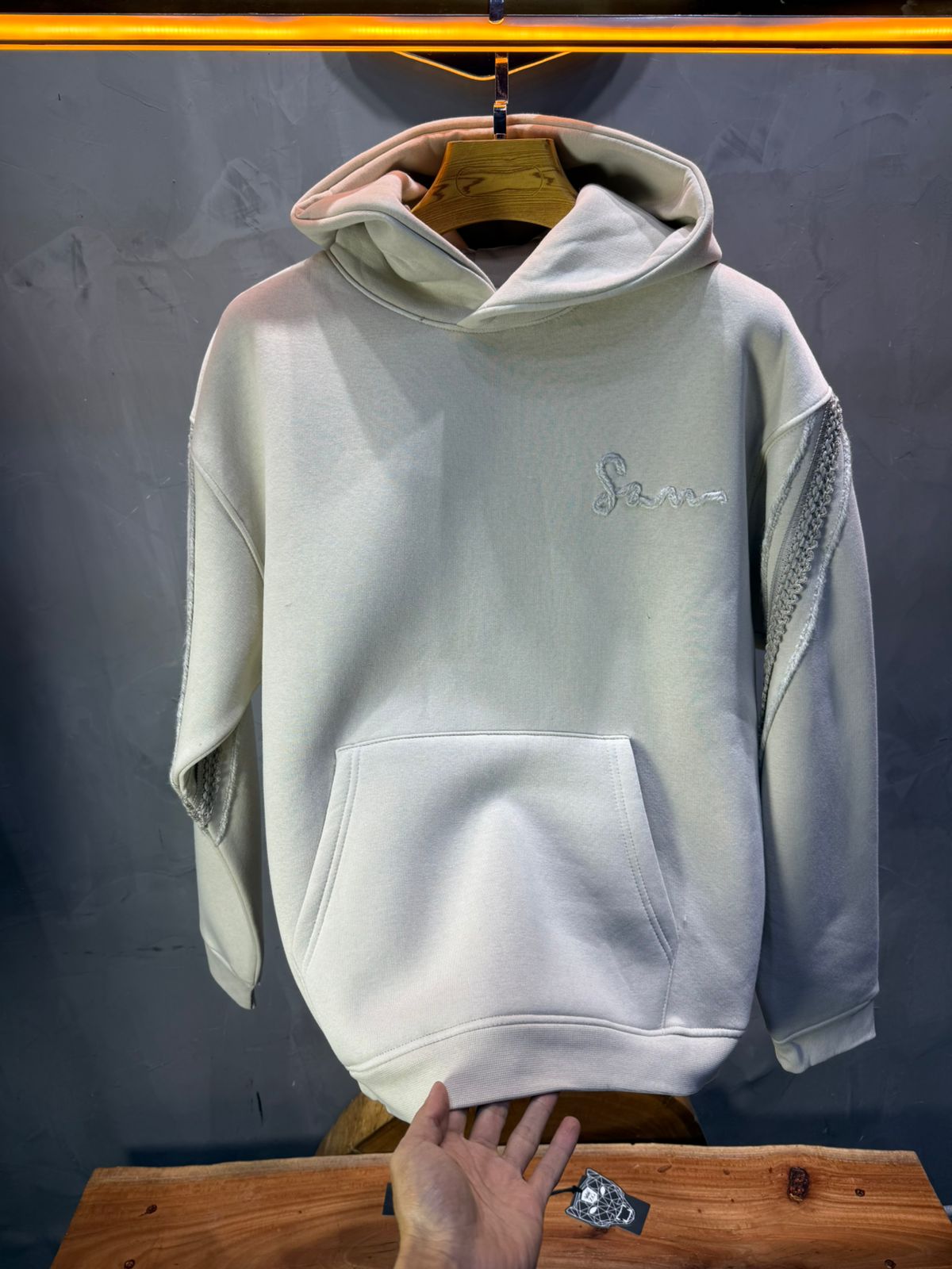 Hoodie Beige Broderie X Argentée Sann 5002 - ZG PREMIUM